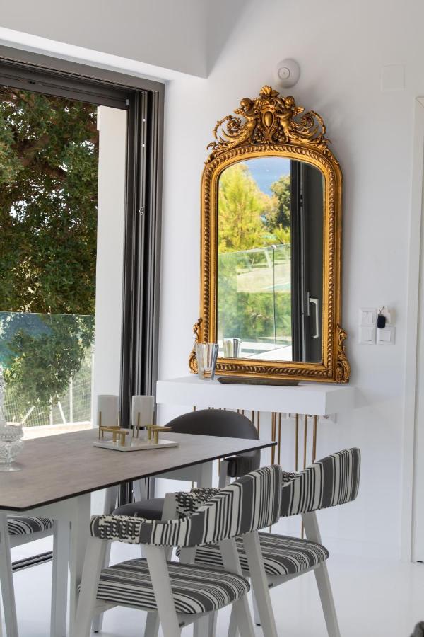 Anthos - Fresh Modern Villa, Pool, Close To The